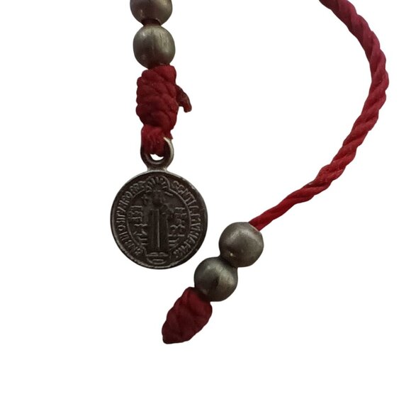 Vintage Catholic Bracelet Handmade Red Cord Saint Benedict Medal & Beads - Picture 5 of 5